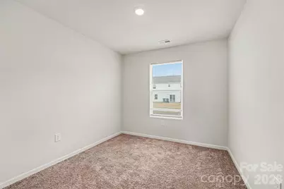 5032 Wolfridge Avenue, Charlotte, NC 28214 - Photo 10