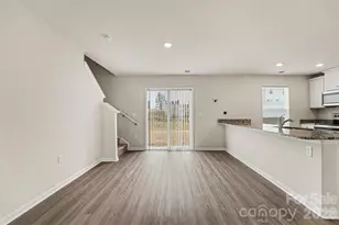 5032 Wolfridge Ave, Charlotte, NC 28214 - Photo 4