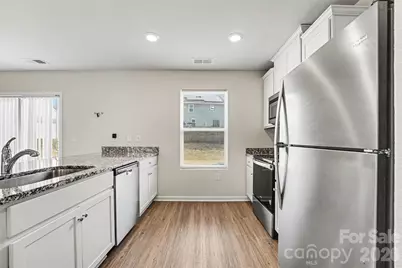 5032 Wolfridge Avenue, Charlotte, NC 28214 - Photo 2