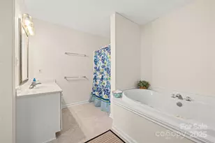 73 The Old Run Rd, Fairview, NC 28730 - Photo 22