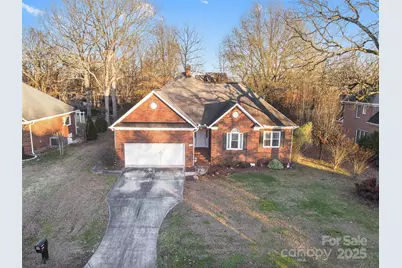 1915 Millbrook Lane, Matthews, NC 28104 - Photo 2