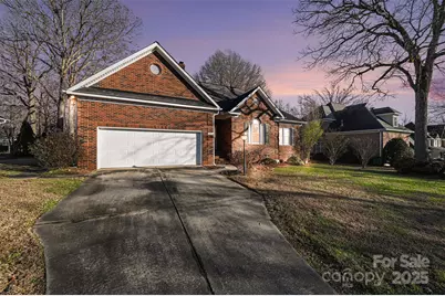 1915 Millbrook Lane, Matthews, NC 28104 - Photo 32