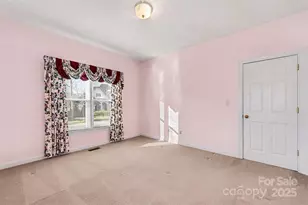 1915 Millbrook Ln, Matthews, NC 28104 - Photo 22