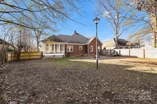 1915 Millbrook Ln, Matthews, NC 28104 - Photo 30