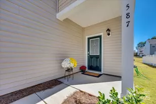 587 King Clover Ln, Clover, SC 29710 - Photo 2