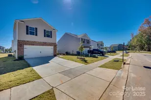 587 King Clover Ln, Clover, SC 29710 - Photo 20