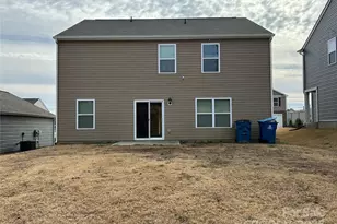 1071 Foxberry Ln, Maiden, NC 28650 - Photo 2