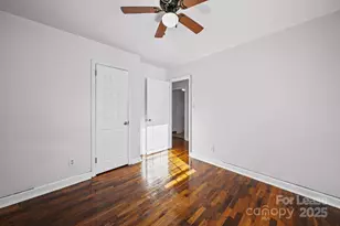 2621 Druid Hls Wy, Charlotte, NC 28206 - Photo 10