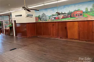 157 N Main St, Bostic, NC 28018 - Photo 14