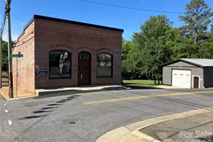 157 N Main St, Bostic, NC 28018 - Photo 4