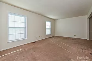 1810 Sabrina Ct, Charlotte, NC 28210 - Photo 8