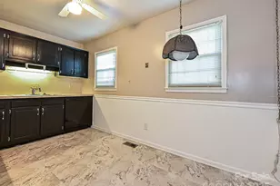 1810 Sabrina Ct, Charlotte, NC 28210 - Photo 14