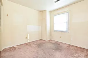 1810 Sabrina Ct, Charlotte, NC 28210 - Photo 26