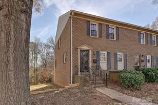 1810 Sabrina Ct, Charlotte, NC 28210 - Photo 1