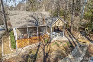 40 Toxaway Landing Dr, Lake Toxaway, NC 28747 - Photo 4