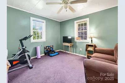 8033 US 25-70 Highway, Marshall, NC 28753 - Photo 16