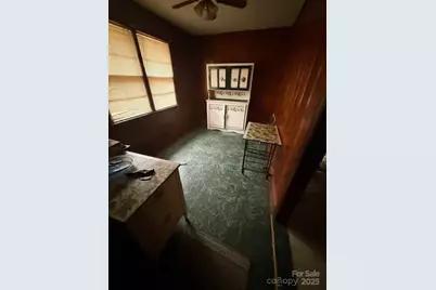 606 N Patterson Street, Maxton, NC 28364 - Photo 4