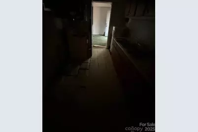 606 N Patterson Street, Maxton, NC 28364 - Photo 6