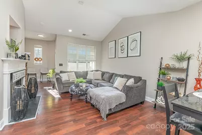 6730 Mallard Park Drive, Charlotte, NC 28262 - Photo 4