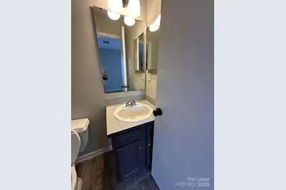 6354 Windsor Gate Lane, Charlotte, NC 28215 - Photo 18