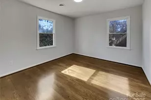 1057 Honeybee Trl, Fort Mill, SC 29715 - Photo 4