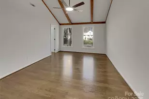 1057 Honeybee Trl, Fort Mill, SC 29715 - Photo 14