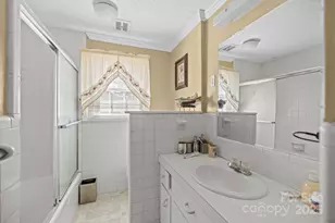 1100 Avondale Rd, Lowell, NC 28098 - Photo 16