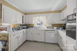 1100 Avondale Rd, Lowell, NC 28098 - Photo 10