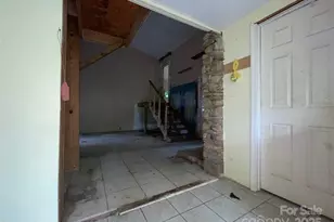 98 Lower Glady Fork Rd, Candler, NC 28715 - Photo 14