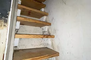 98 Lower Glady Fork Rd, Candler, NC 28715 - Photo 10