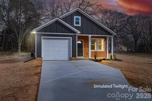 608 N Mountain St, Cherryville, NC 28021 - Photo 2