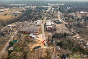 608 N Mountain St, Cherryville, NC 28021 - Photo 6