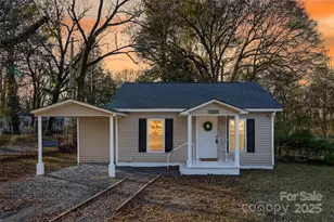 1001 N Ransom St, Gastonia, NC 28052 - Photo 1