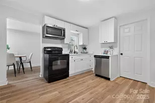 1001 N Ransom St, Gastonia, NC 28052 - Photo 2