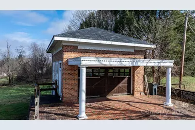 335 Eastview Street, Morganton, NC 28655 - Photo 6