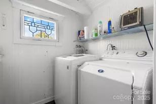 335 Eastview St, Morganton, NC 28655 - Photo 32