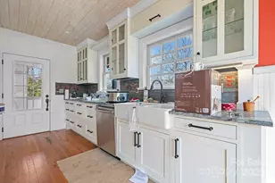 335 Eastview St, Morganton, NC 28655 - Photo 22