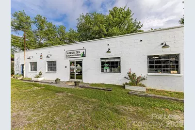 3156 US 70 Highway, Black Mountain, NC 28711 - Photo 2