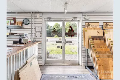 3156 US 70 Highway, Black Mountain, NC 28711 - Photo 8