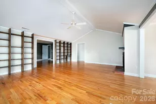 200 Allen Mountain Dr, Black Mountain, NC 28711 - Photo 16