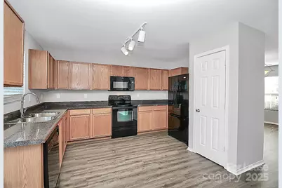 1532 April Knoll Court, Huntersville, NC 28078 - Photo 10