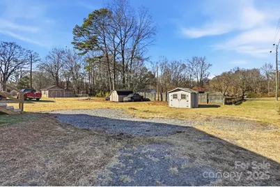 412 Ridge Street, Stanley, NC 28164 - Photo 28