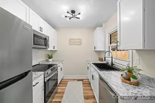 109 Willow Brook Rd, Hendersonville, NC 28792 - Photo 16