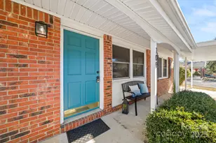 109 Willow Brook Rd, Hendersonville, NC 28792 - Photo 8