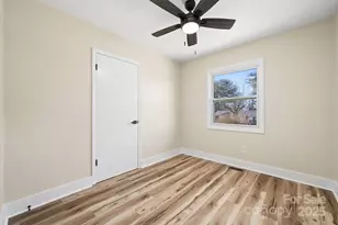 109 Willow Brook Rd, Hendersonville, NC 28792 - Photo 30