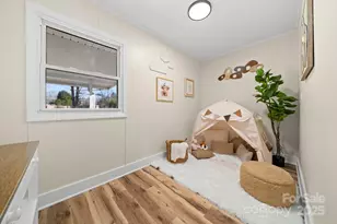 109 Willow Brook Rd, Hendersonville, NC 28792 - Photo 24