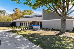 4248 Audubon Pk Dr, Charlotte, NC 28217 - Photo 46