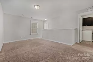 10004 Michael Crossing Dr, Charlotte, NC 28213 - Photo 16