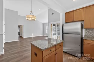 15208 Loire Valley St, Charlotte, NC 28277 - Photo 12