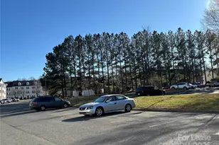 938 Plaza Walk Dr, Charlotte, NC 28215 - Photo 38